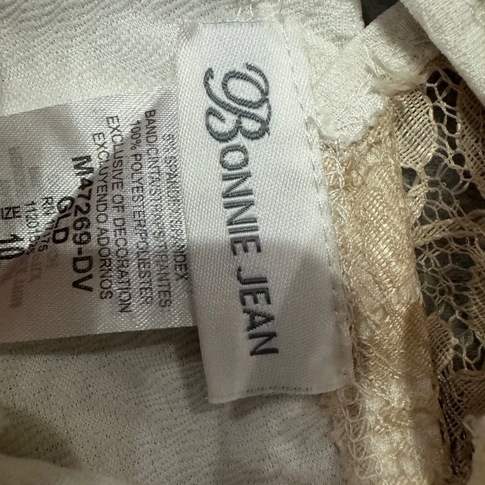 Bonnie Jean Girls Cream Textured Lace Trim Handkerchief Hem Dress Size 10